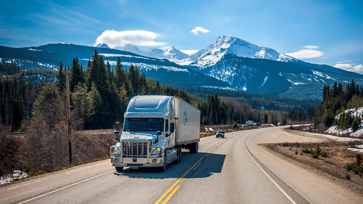 Cover image for Getting To Know All About How To Get A CDL In Utah Cover image for blog post: Getting To Know All About How To Get A CDL In Utah - Lena Nguyen