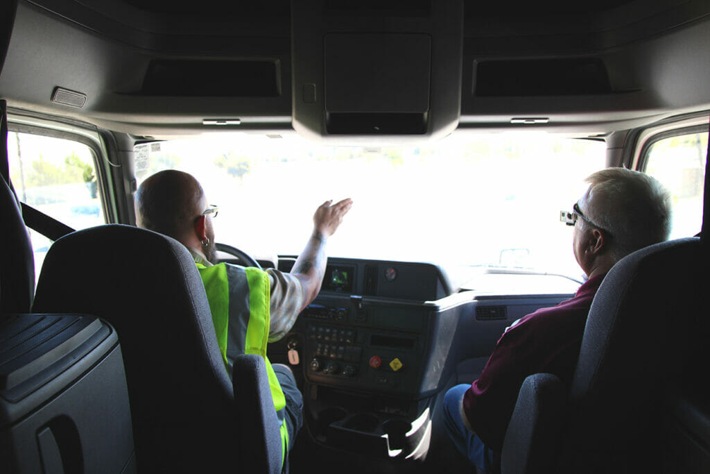 Cover image for Utah CDL Requirements: Discover updated requirements Cover image for blog post: Utah CDL Requirements: Discover updated requirements - Lena Nguyen