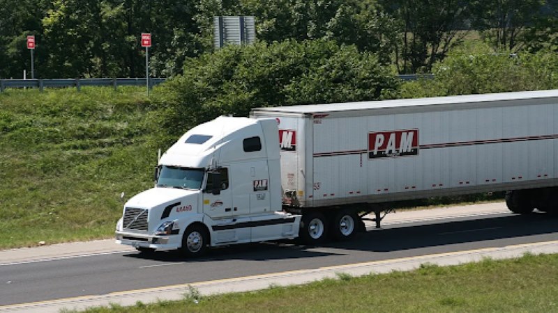 Cover image for The 6 Companies With Paid CDL Training In Georgia Cover image for blog post: The 6 Companies With Paid CDL Training In Georgia - Lili Nguyen