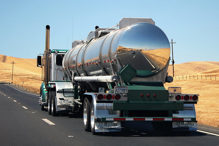 CDL Tanker Endorsement: All You Need To Know